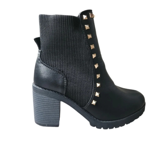olivia + kate Shoes - Olivia + kate Ryder black slip on chunky ankle booties Y2k punk goth grunge 8.5